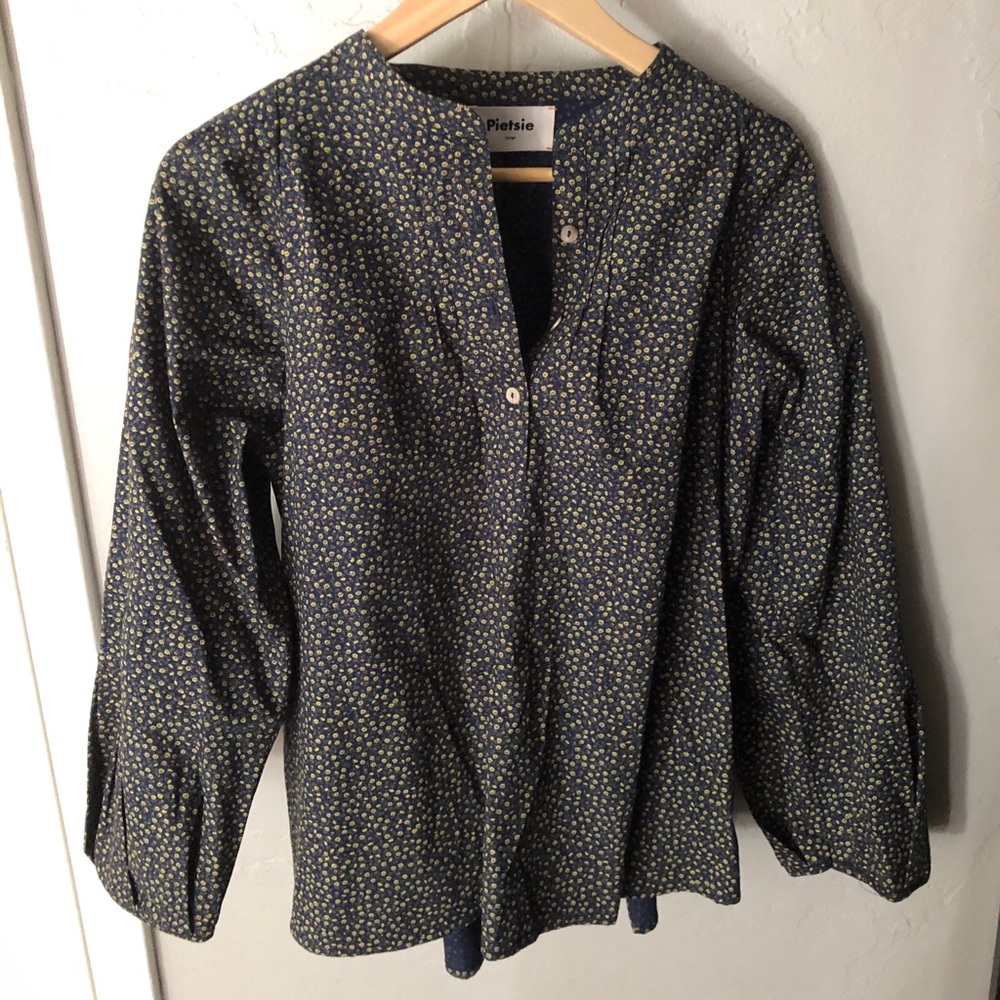 Pietsie cotton / linen shirt. Never worn.
